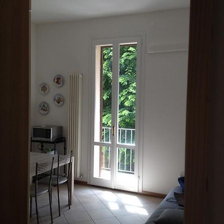 Corner Apartment โบโลญญา ภายนอก รูปภาพ